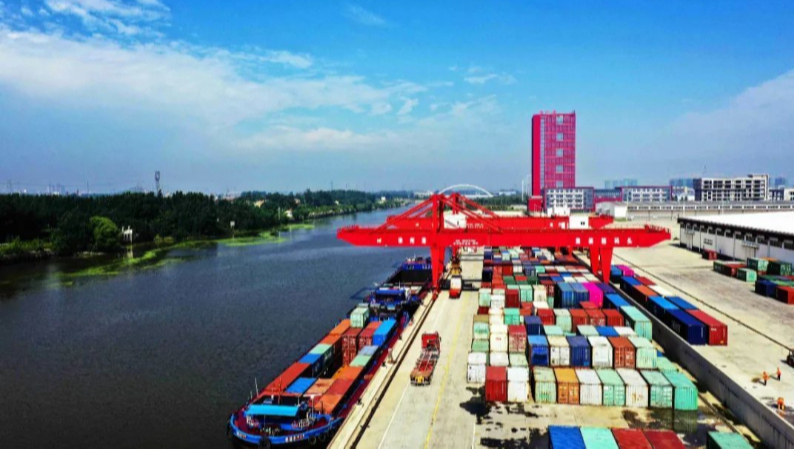 内贸海运集装箱小柜可以装几多吨？？