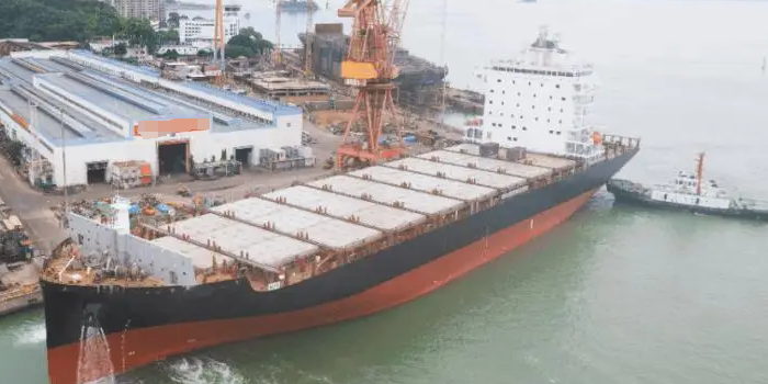 好新闻！厦船重工交付1800TEU集装箱船，，扬子江船业再获集装箱船订单