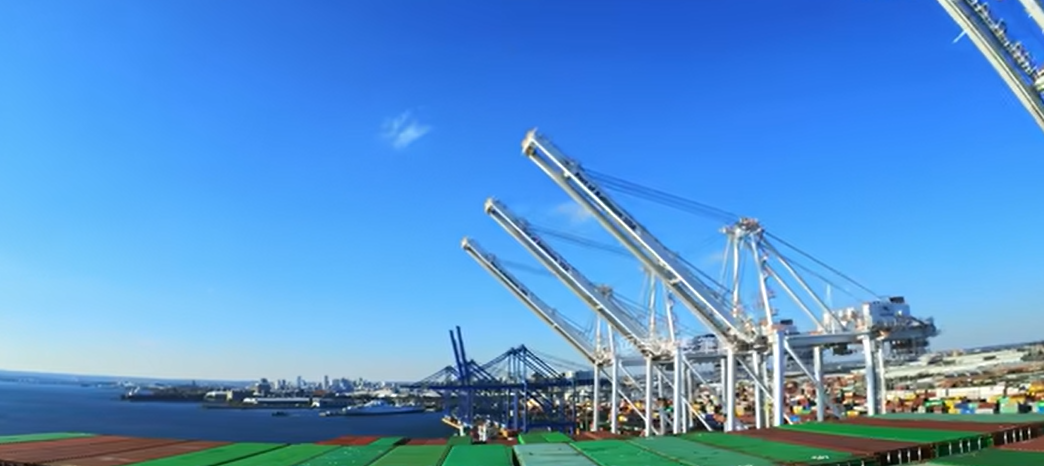 2025新年伊始，，集装箱海运市场风云再起迎来“价钱战”